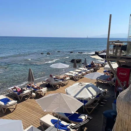 Aristo Apts 3* Χερσόνησος