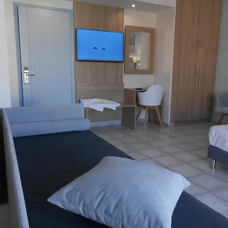 Ξενοδοχείο με διαμερίσματα Aristo Apts 3*