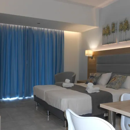 Ξενοδοχείο με διαμερίσματα Aristo Apts