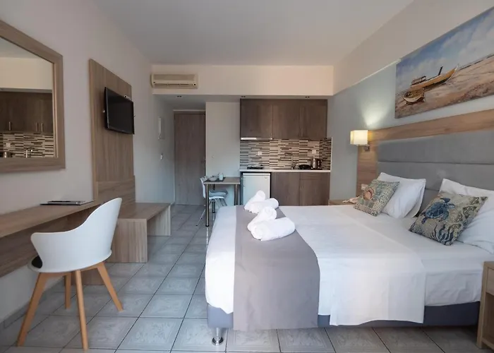 Aparthotel Aristo Apts