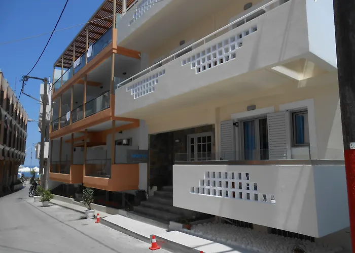 Aristo Apts Aparthotel