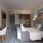 Aristo Apts 4*