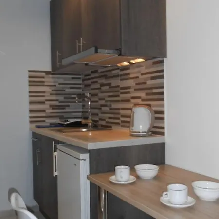 Aristo Apts
