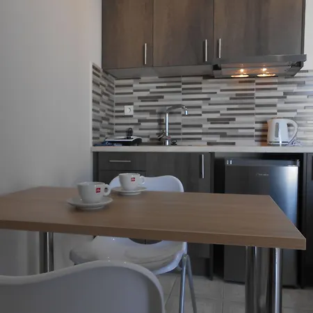 Aristo Apts