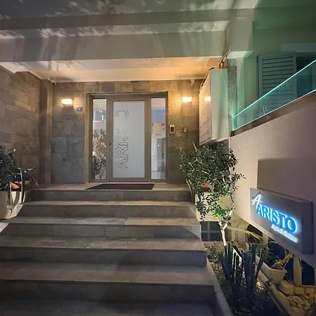 Aristo Apts 4* Hersonissos (Crete)