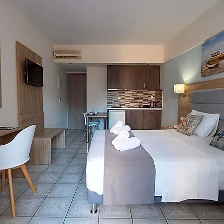 Aristo Apts 4*