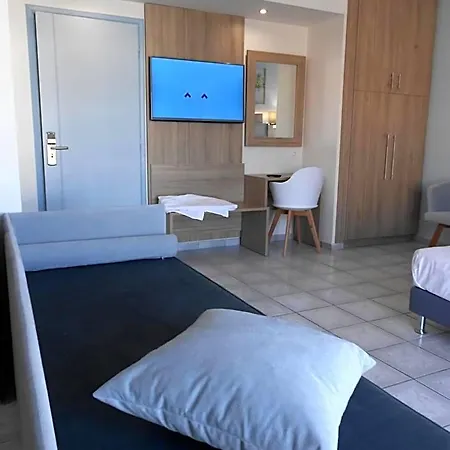 Hotel de apartamente Aristo Apts