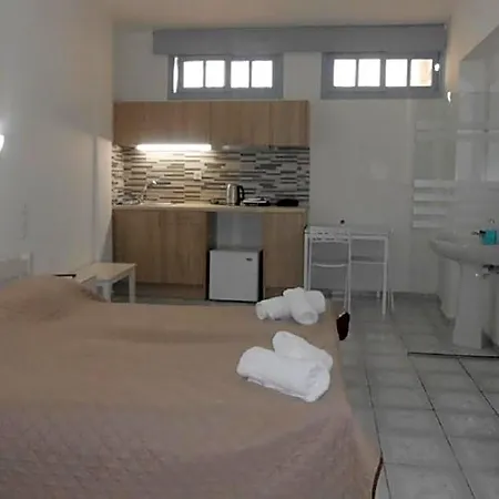 Aristo Apts Aparthotel