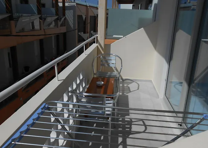 شقة فندقية Aristo Apts